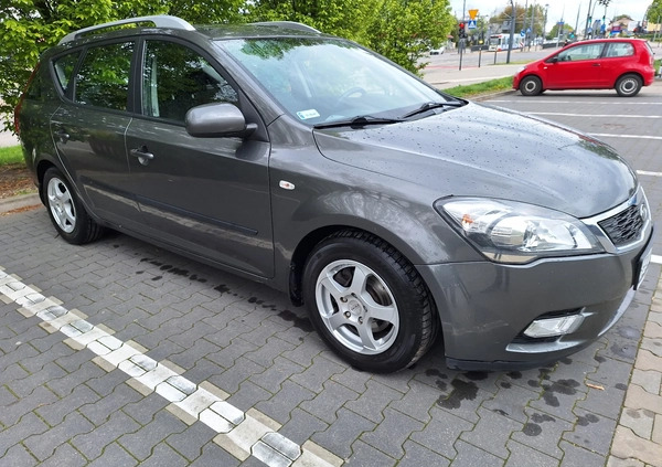 Kia Ceed cena 19800 przebieg: 171675, rok produkcji 2010 z Łódź małe 137